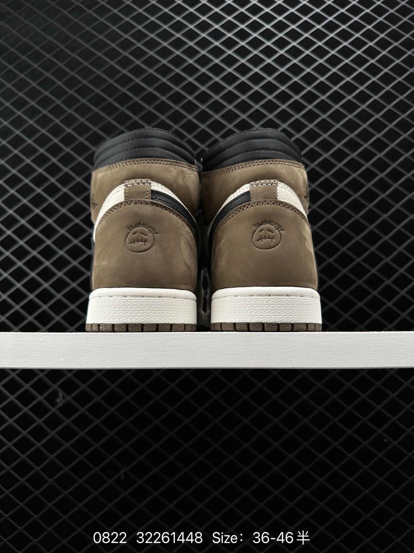 Nike Air Jordan 1 Retro High OG AJ1